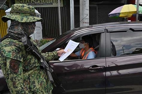 PNP eyes online platform for travel permit .